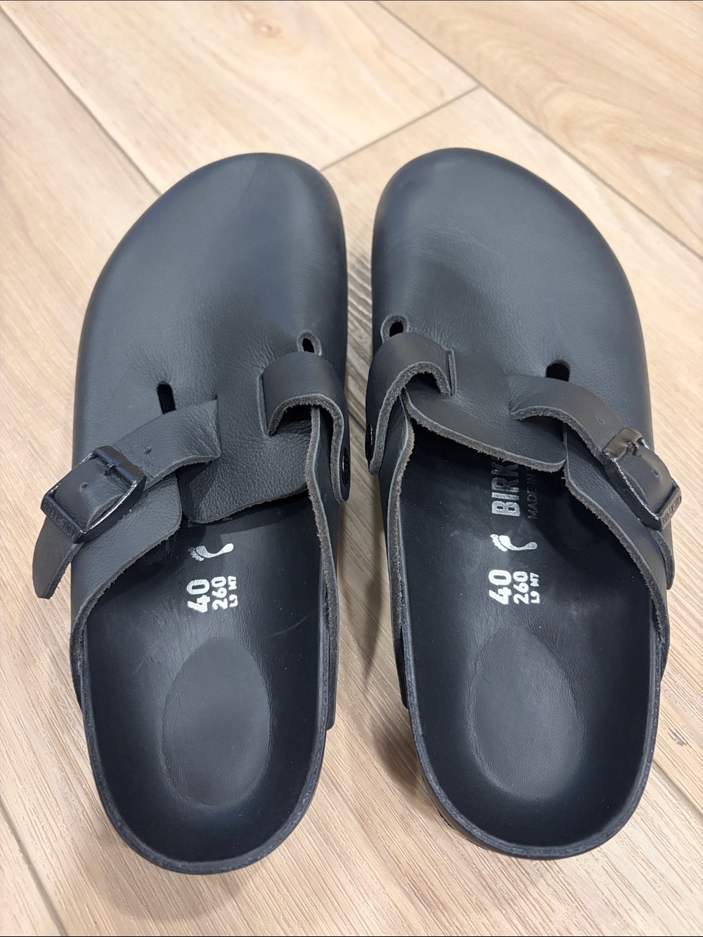 New Birkenstock Black womens Clog Sandals with Adjustable Buckle